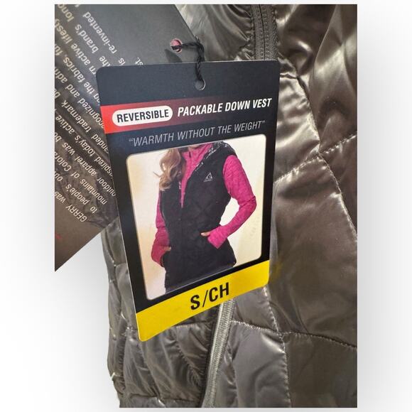 Gerry Reversible Packable Down Vest S Hooded Lightweight NWT Travel - Picture 6 of 12